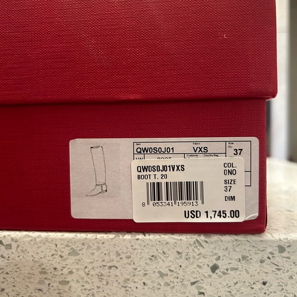 Valentino Garavani Riding Boot - Picture 8 of 8